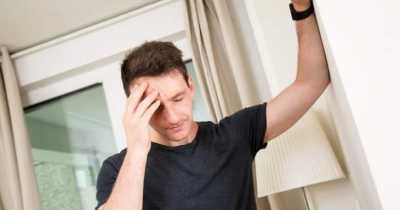 المؤتمر نت - يشعر كثيرون بالدوار عند النهوض المفاجئ من السرير أو الكرسي، وكأن الأرض تنهار من تحت أقدامهم وتصبح الرؤية ضبابية