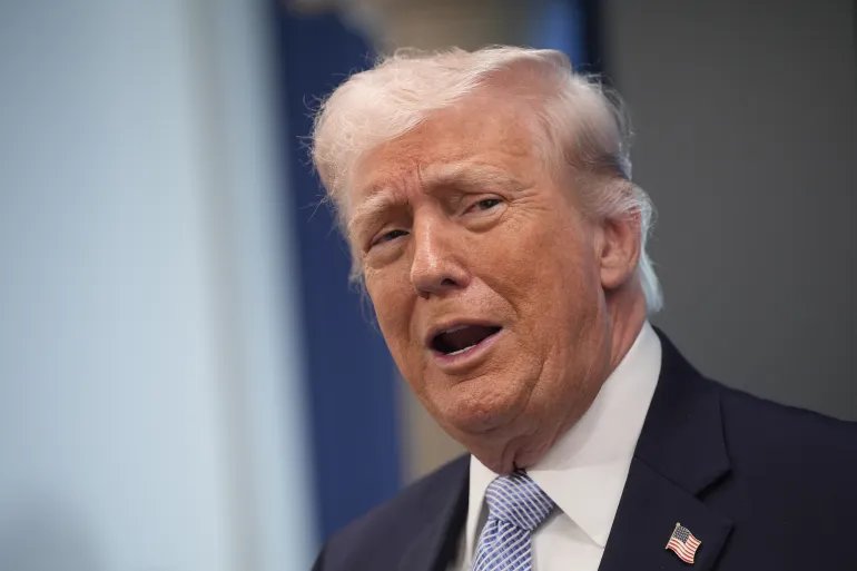 المؤتمر نت - أعلن الرئيس الأمريكي دونالد ترمب بأنه سيكون