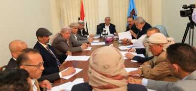 المؤتمر نت - ترأس الأخ صادق بن أمين أبو راس، رئيس المؤتمر الشعبي العام، لقاءً تشاوريًا لقيادة المؤتمر العليا، ضم عددًا من